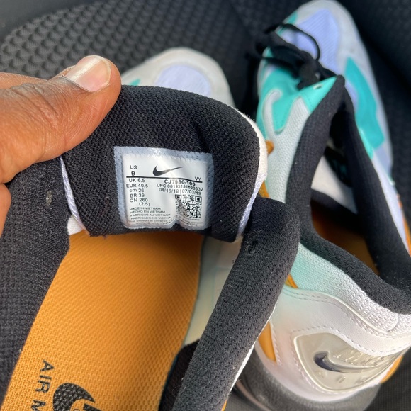 Nike Air Max 2 Light Teal and White Sneakers - Picture 2 of 8